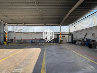 Nave industrial en alquiler en Aeropuerto en Madrid