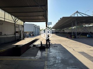 Nave industrial en alquiler en Aeropuerto en Madrid