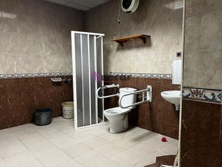 Local comercial en alquiler en Reyes Católicos - Paseo San Antonio en Cuenca
