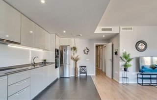 Piso en alquiler en Nueva Andalucía centro en Marbella