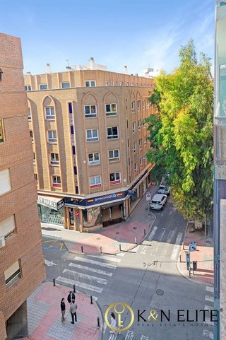 Piso en alquiler en Ensanche - Diputación en Alicante