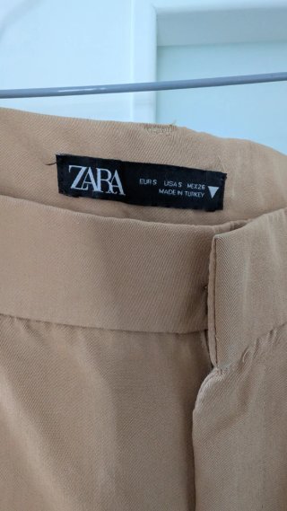 Pantalón Zara Beige Ancho