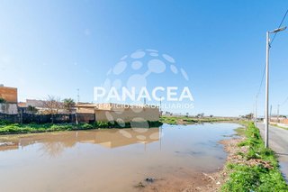 Terreno en venta en Roquetas Centro en Roquetas de Mar