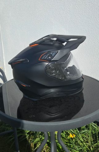 Capacete Nexx Preto com Laranja