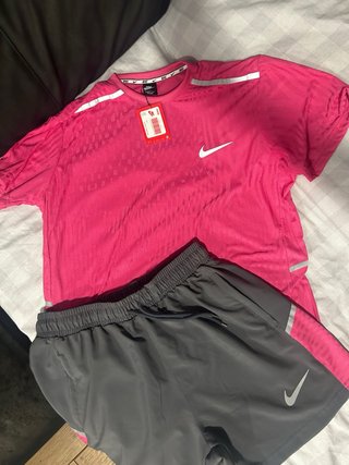 Conjuntos y Ropa Nike