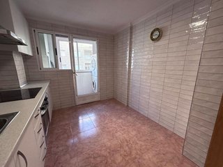 Piso en alquiler en Centro en Torrevieja