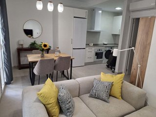 Piso en alquiler en La Goleta - San Felipe Neri en Málaga