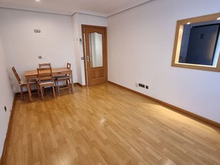 Piso en alquiler en Parque Lisboa - La Paz en Alcorcón