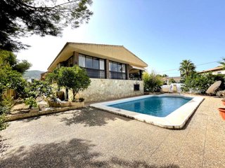 Casa en venta en Pueblo Levante en Benidorm