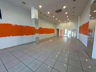 Local comercial en alquiler en José Zorrilla - Padre Claret en Segovia