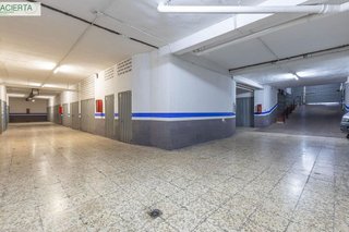 Garaje en venta en Barrio de Zaidín en Granada