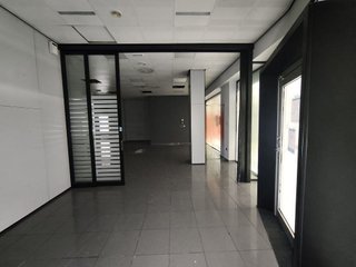 Local comercial en venta en El Antiguo en San Sebastián-Donostia