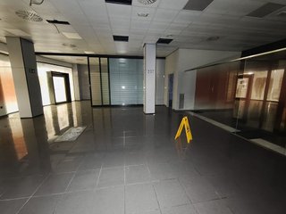 Local comercial en venta en El Antiguo en San Sebastián-Donostia
