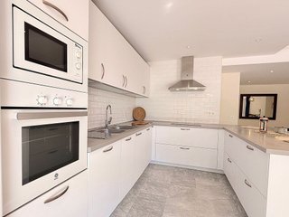 Piso en venta en Puerto Banús en Marbella