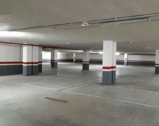 Garaje en venta en Este en Castellón de la Plana