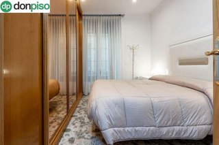 Piso en venta en Centro - Sagrario en Granada