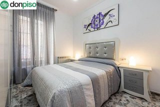 Piso en venta en Centro - Sagrario en Granada