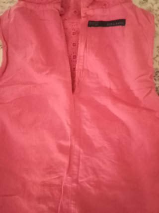 Vestido fucsia sin mangas