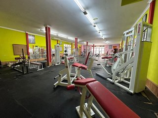 Local comercial en venta en Tomelloso