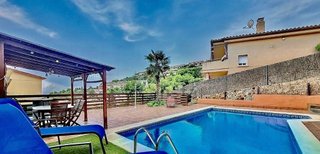 Casa pareada en alquiler en Segur de Calafell en Calafell
