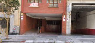 Garaje en venta en San Pedro de Deusto-La Ribera en Bilbao