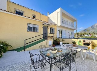 Casa adosada en venta en Zona Miraflores en Marbella