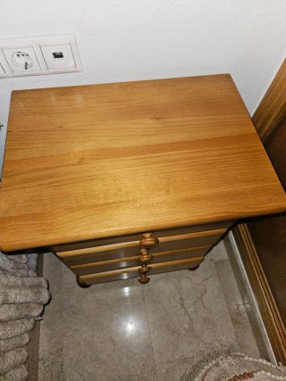 Pareja Mesitas de Noche Madera