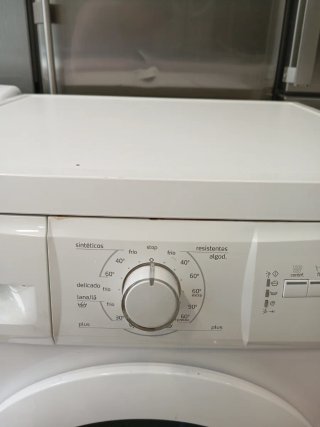 Lavadora Balay 7kg 1000rpm