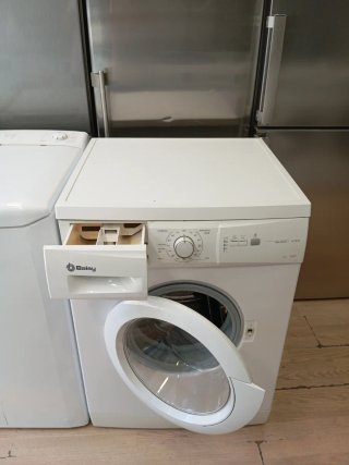 Lavadora Balay 7kg 1000rpm
