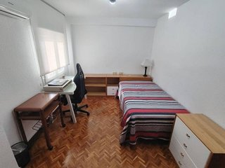 Piso en alquiler en Barrio Alto - San Félix - Oliveros - Altamira en Almería