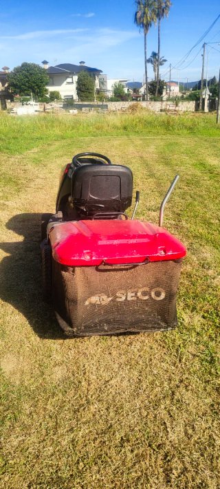 Tractor cortacésped SECO