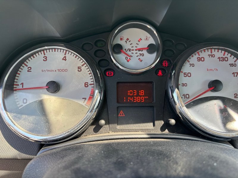 Peugeot 207 2006 - foto 1