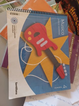 Música nuevo acordes. 4 primaria