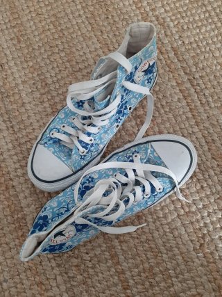 Converse Talla 37 Flores Azules