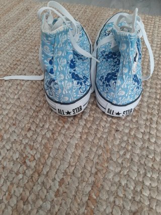 Converse Talla 37 Flores Azules