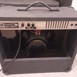 Amplificador Crate GFX-65+Pedal
