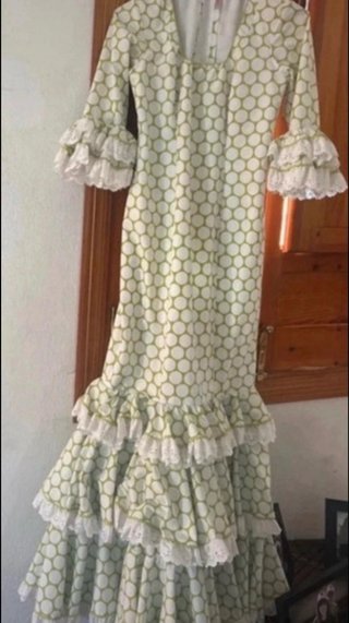 Vestido Flamenca Largo Volantes