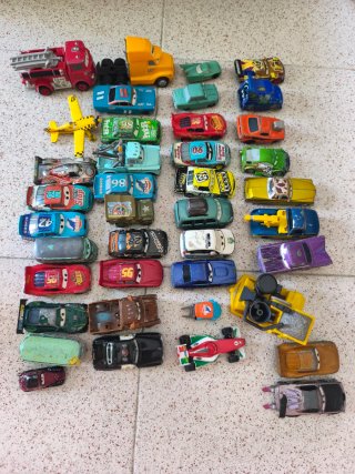 40 Coches Cars Rayo McQueen