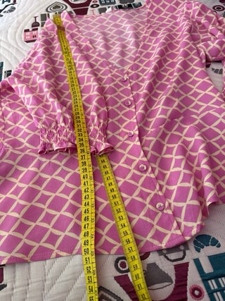Blusa Mango estampada en tejido “Eco-Friendly”