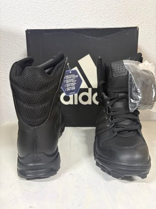 Botas talla 39 1/3 ADIDAS GSG 9.2. REF1