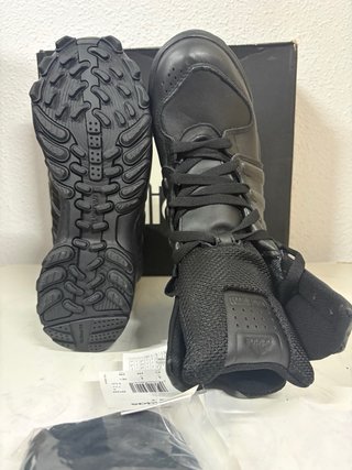 Botas talla 39 1/3 ADIDAS GSG 9.2. REF1
