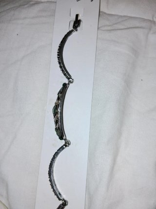 Pulsera estilo antiguo pedrerías verdes cristales