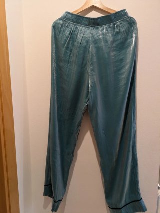 Pijama bpc satinado talla L
