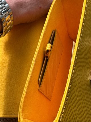 Bolso Louis Vuitton Piel Amarillo Dorado