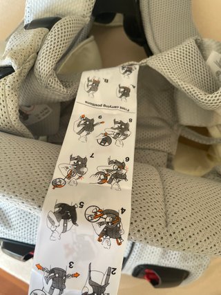 BabyBjörn Mochila Portabebé One Mesh Plata