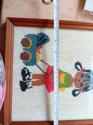 Quadretto mezzo punto bambina con carrozzina 28x28