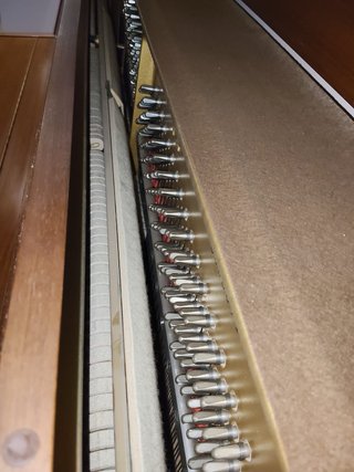 Piano Vertical YAMAHA P2
