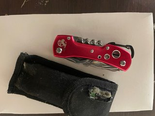 Coltellino multiuso rosso