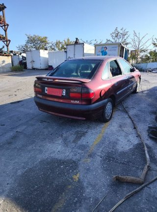 1869548 faro derecho renault laguna (b56)