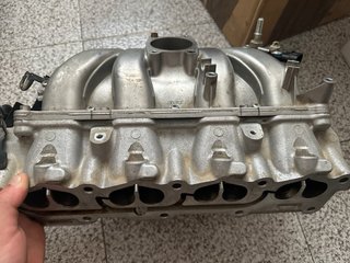 Colector de admisión Opel astra h gtc 1.6 16v